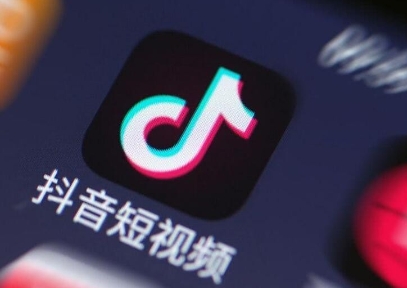 抖音吸引人點贊關注的句子(抖音直播間標題怎么寫才有吸引力)
